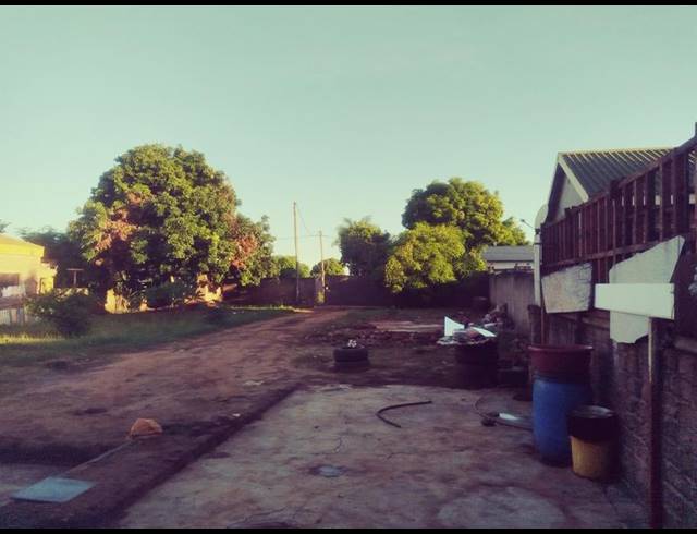 3 BEDROOM HOUSE FOR SALE IN SHAYANDIMA